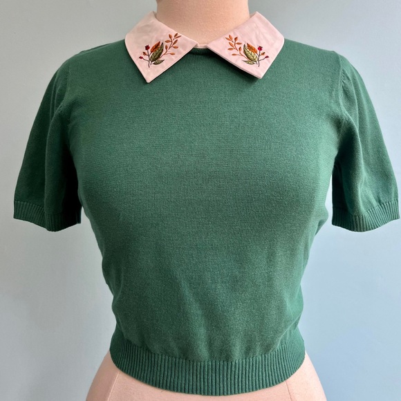 Berry Field Marianne Sweater by Collectif - Picture 4 of 12